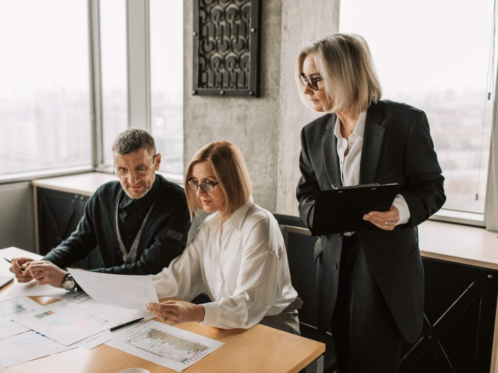 Lawyer signing meeting